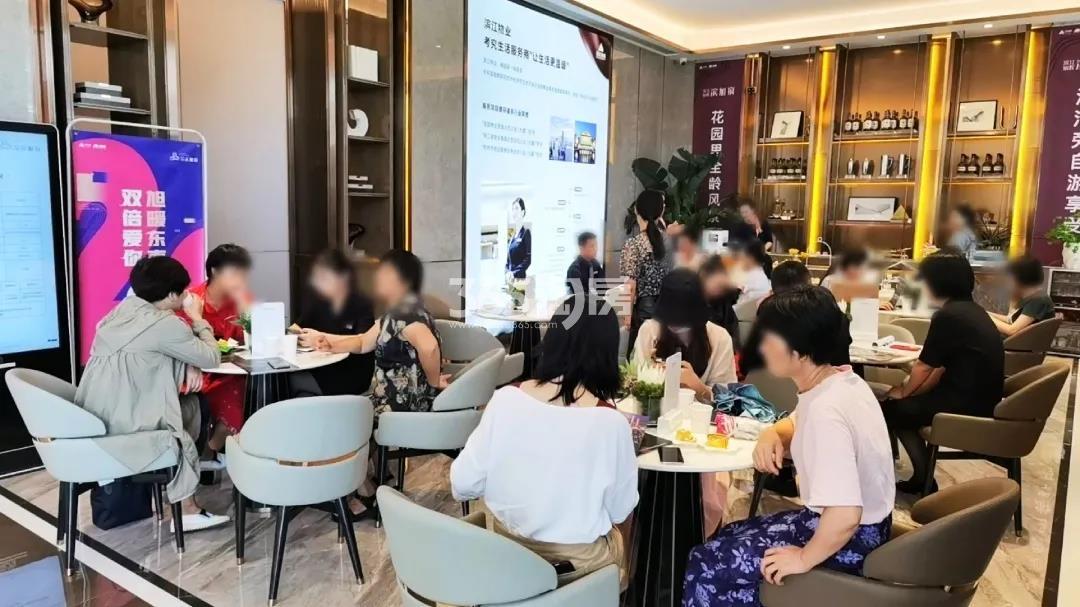 滨旭府现场活动图（2020.9）