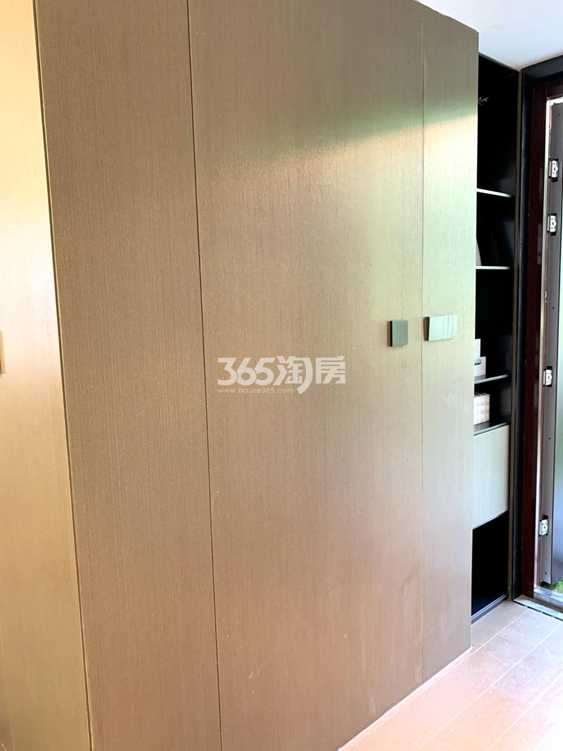 云栖墅265平下叠琅庭样板间——玄关_无锡云栖墅_无锡新房网_365淘房