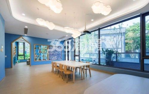 杭望云潮城D户型130方样板间——客厅