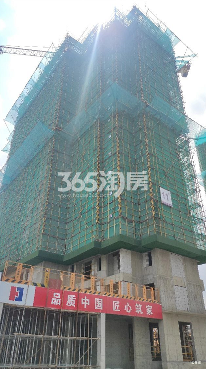荟天府8月建设进度实景图