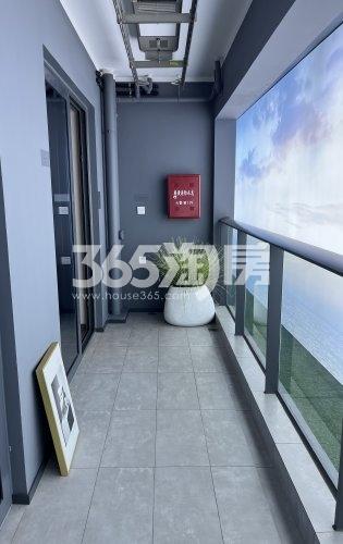 杭望云潮城B户型105方样板间——阳台