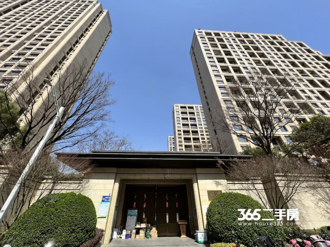 近9万/平!这个小区实景太惊艳,被传南京单价最贵高端盘?_南京二手房_365二手房网