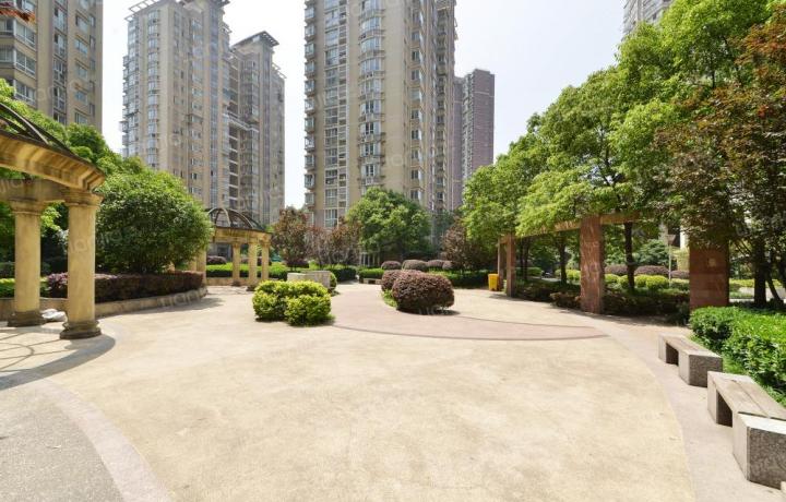 【户型好 低总价小三房 南北通透 交通便捷_南京雨花台区绿岛华庭二手