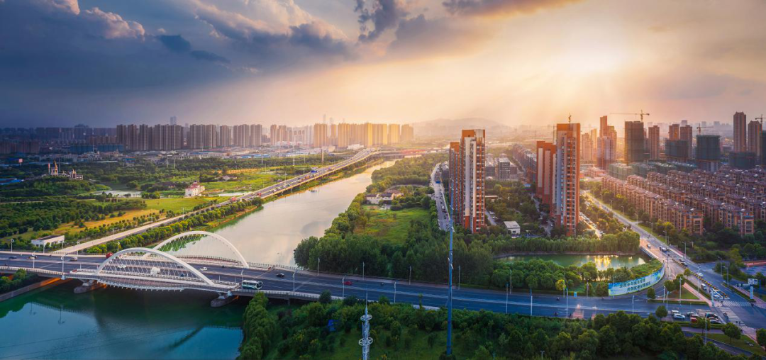 东北塘街道鸟瞰2016年至今,东北塘板块仅通过招拍挂成交4宗宅地.