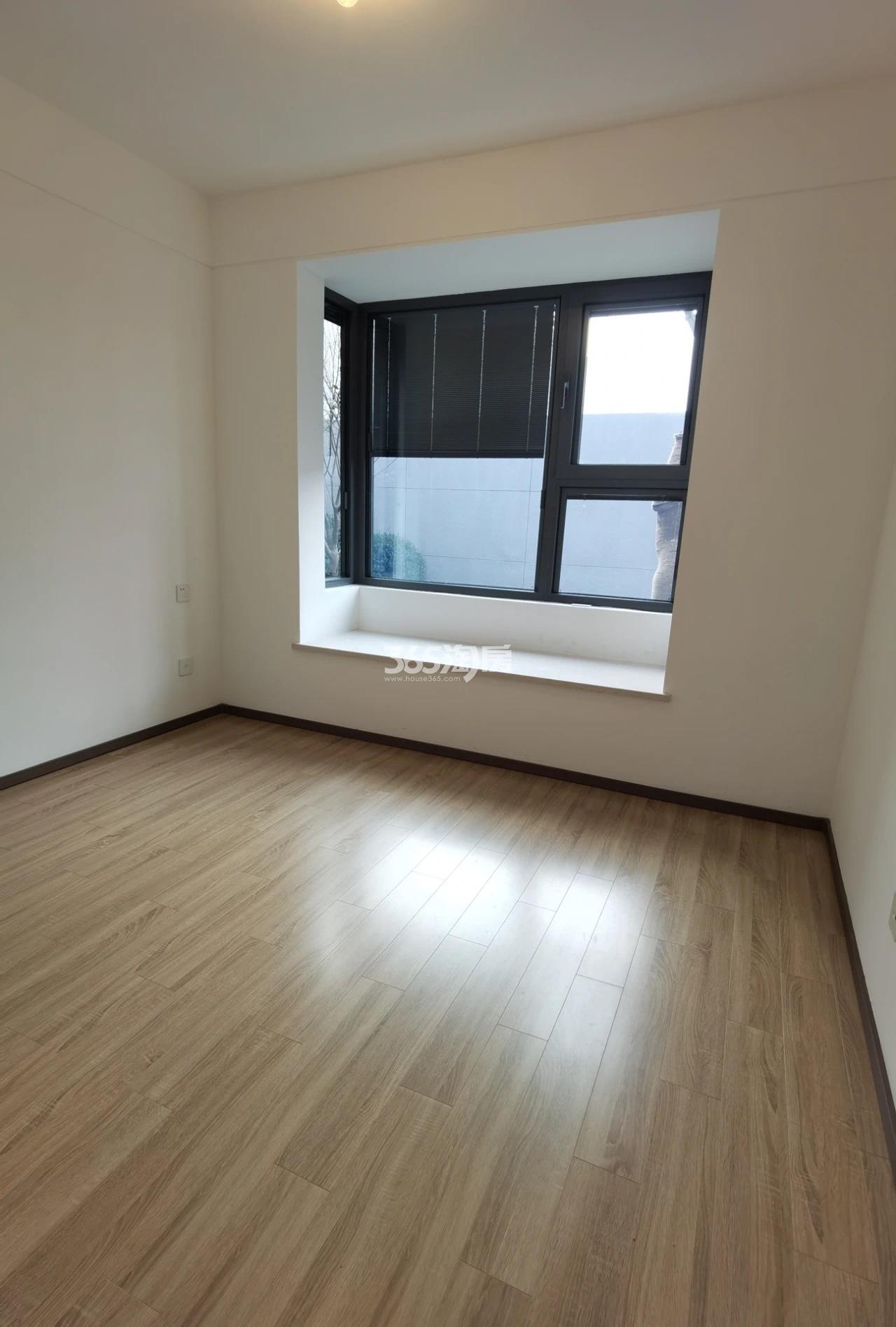 万科燕语光年89㎡清水样板间卧室